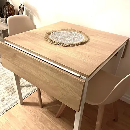 Knus Vlakbij Het Petten