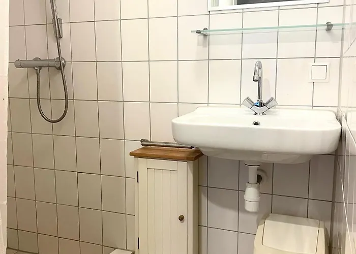 Knus Vlakbij Het Petten