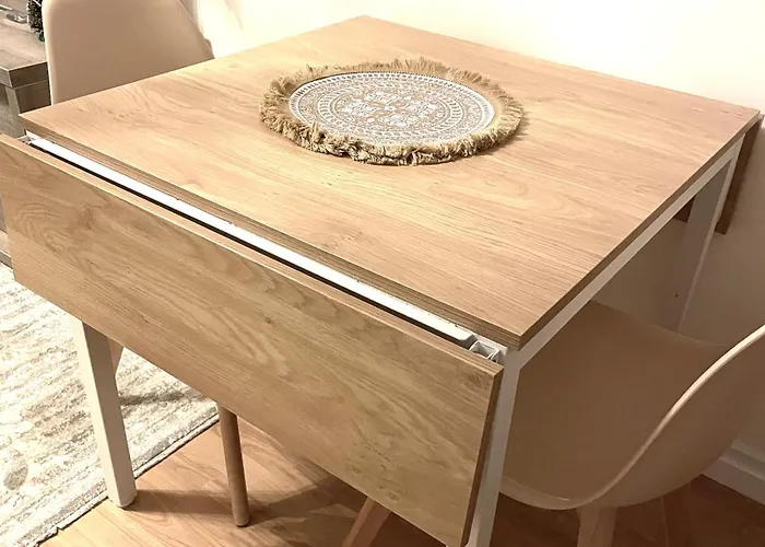 Knus Vlakbij Het Petten